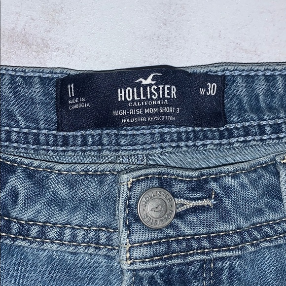 High-Waisted Lace Detail Denim Short - Picture 3 of 4